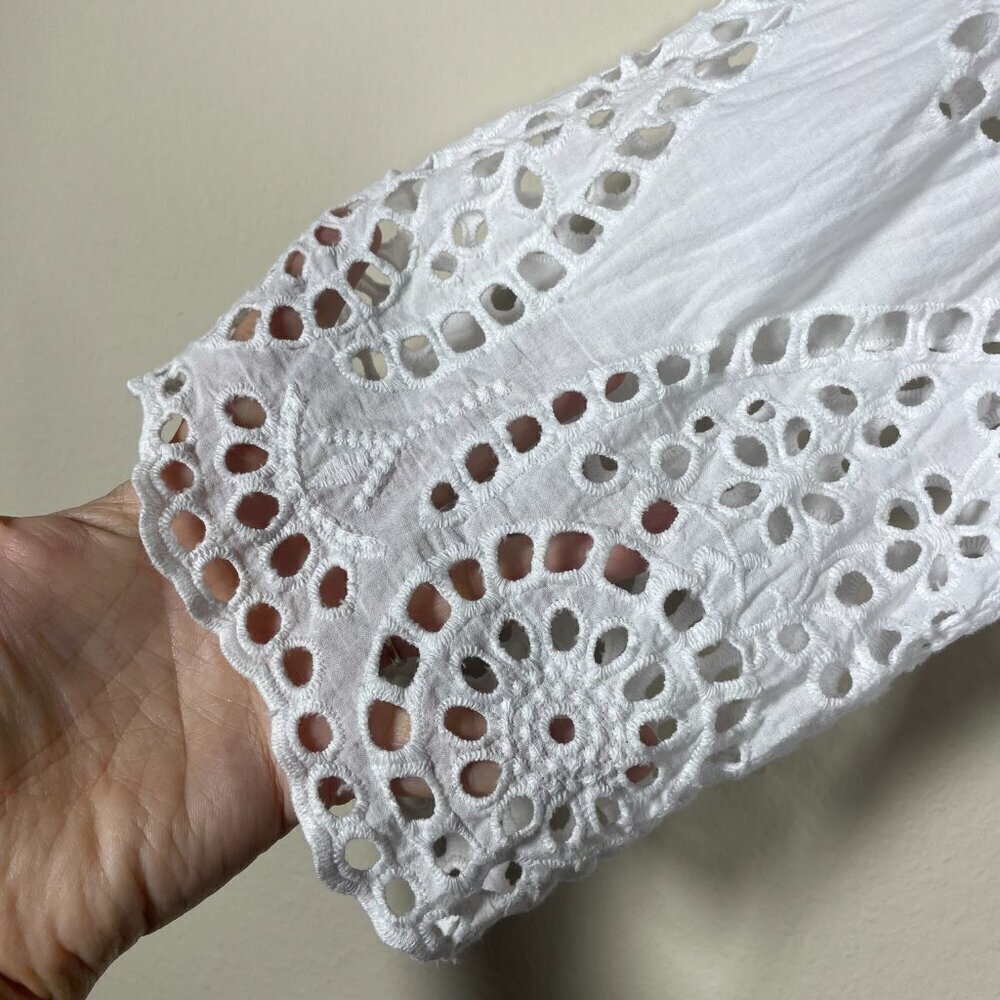 John Mark White Eyelet Blouse Women's Medium Top Cottagecore Coastal Boho! - Picture 3 of 6